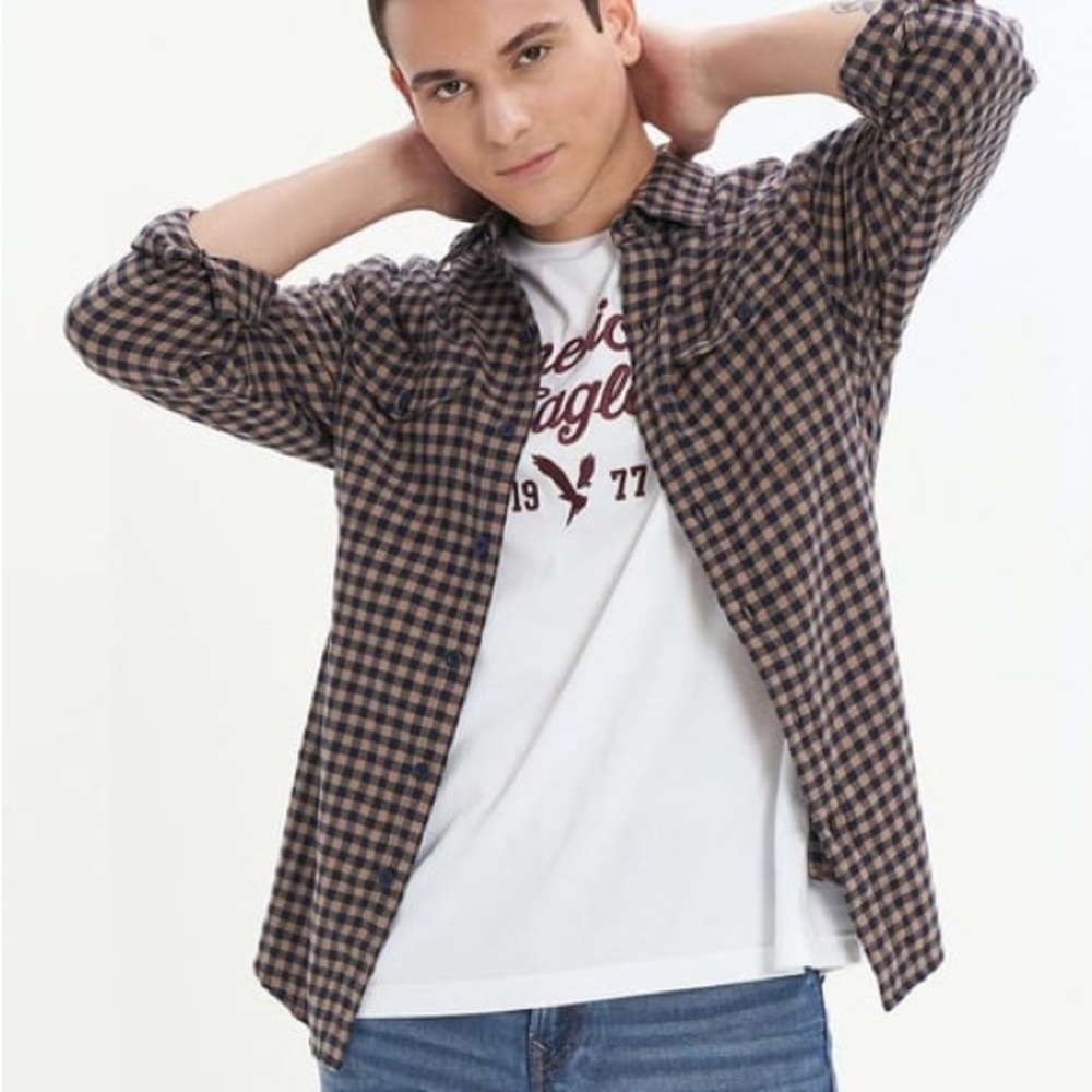 American Eagle Outfitters Plaid Shirt in Black and Tan
